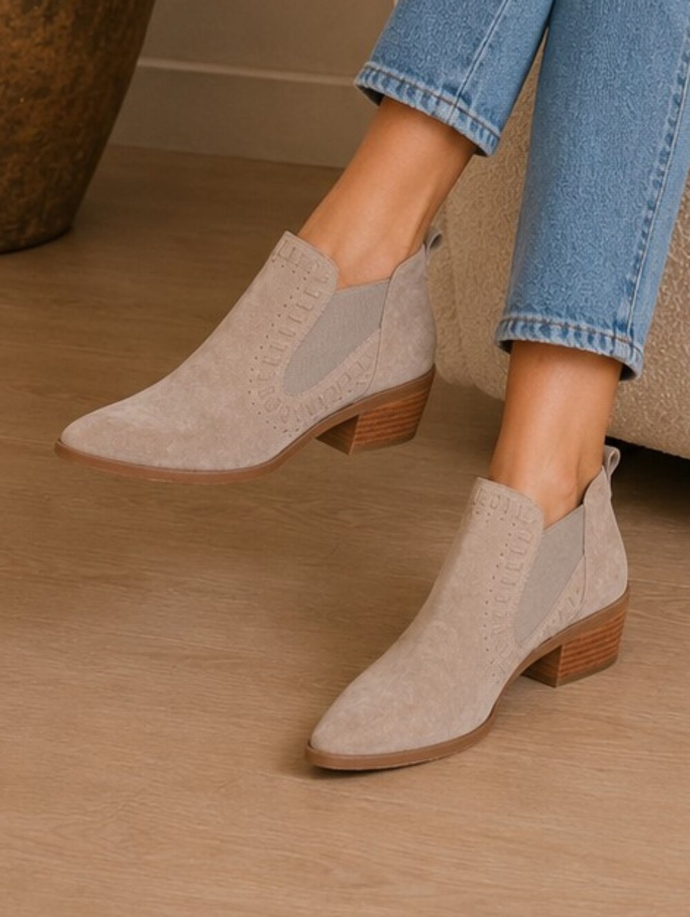 Rebecca Minkoff Suede Ankle Booties Size 8.5